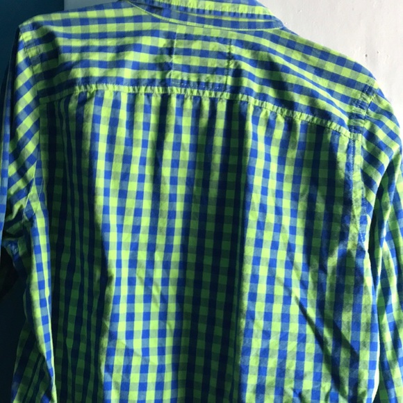 Medium Men’s Hollister blue and green button up. - Picture 2 of 2
